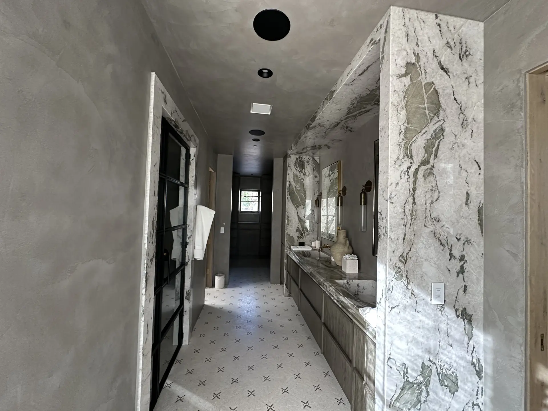 elegant bathroom