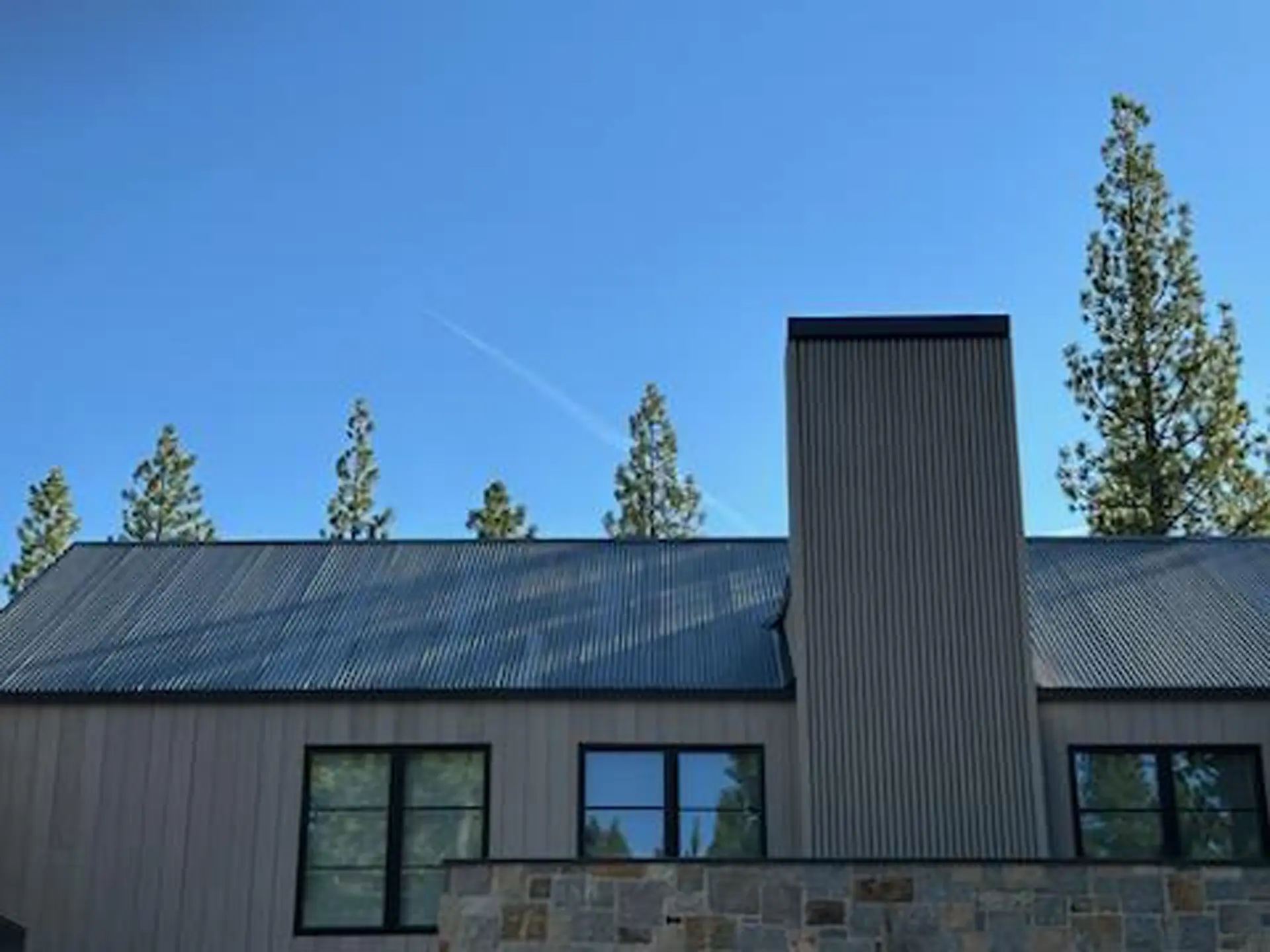 Arroyos Roofing Inc